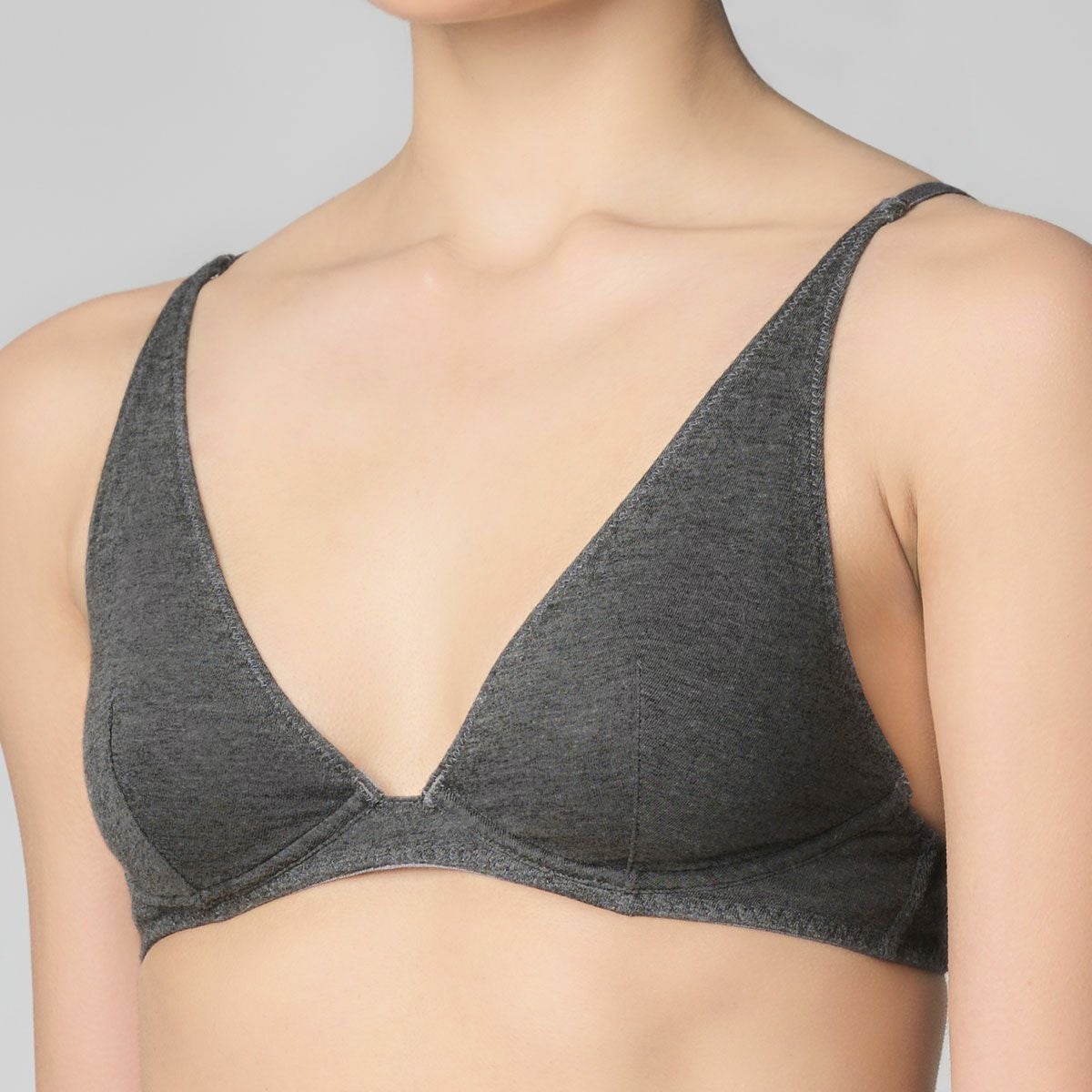 ERI]エリ ワイヤーノンパテッドブラ | L'ANGELIQUE（ランジェリーク